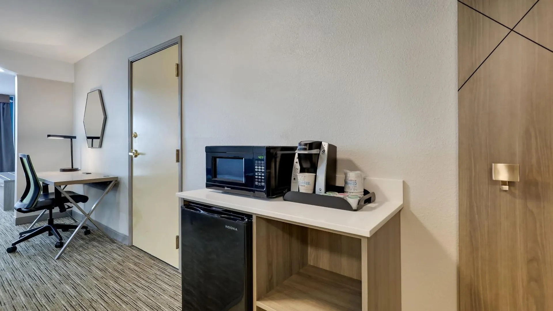 Holiday Inn Express Hotel & Suites Hinesville By Ihg